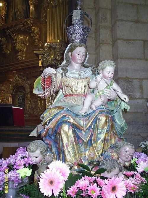 Imagen de la Virgen del Rosario